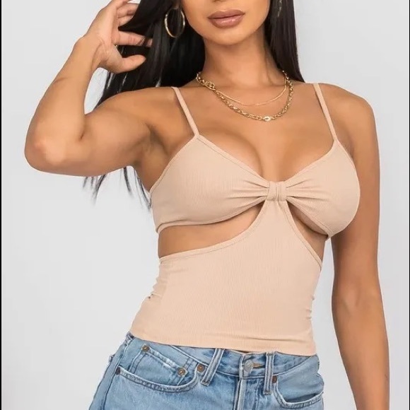 boutiqueenvyy Tops - Ivy Tank Top